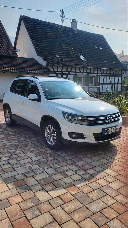Weiß Gebraucht 2014 VW Tiguan SUV | 10.000 € (Guter Preis) - Bild 1/4