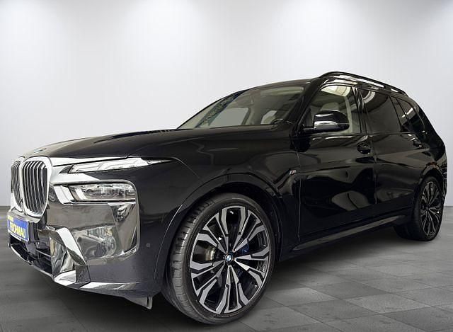 Saphirschwarz Gebraucht 2023 BMW X7 M Sport SUV | 94.980 € (Teuer) - Bild 1/4