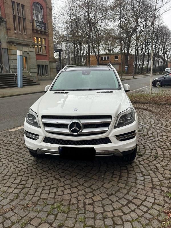 Gebraucht Mercedes GL350 258 PS (189 kW) 2013 Weiß SUV