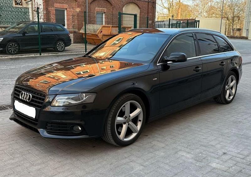 Gebraucht Audi A4 S-Line 170 PS (125 kW) 2011 Schwarz Limousine