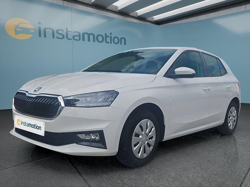 Weiß Neu 2025 Skoda Fabia Kleinwagen | 16.399 € (Fairer Preis) - Bild 1/4