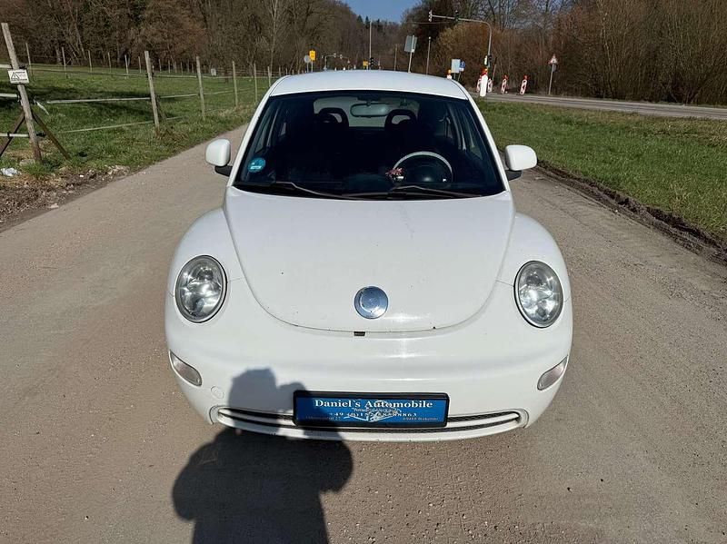Gebraucht VW New Beetle 116 PS (85 kW) 1999 Weiß Kleinwagen