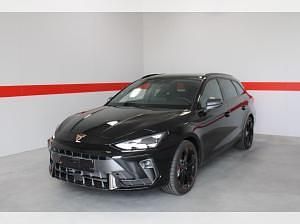 Neu Cupra Leon 204 PS (150 kW) 2025 Schwarz (schwarzmetallic) Kombi