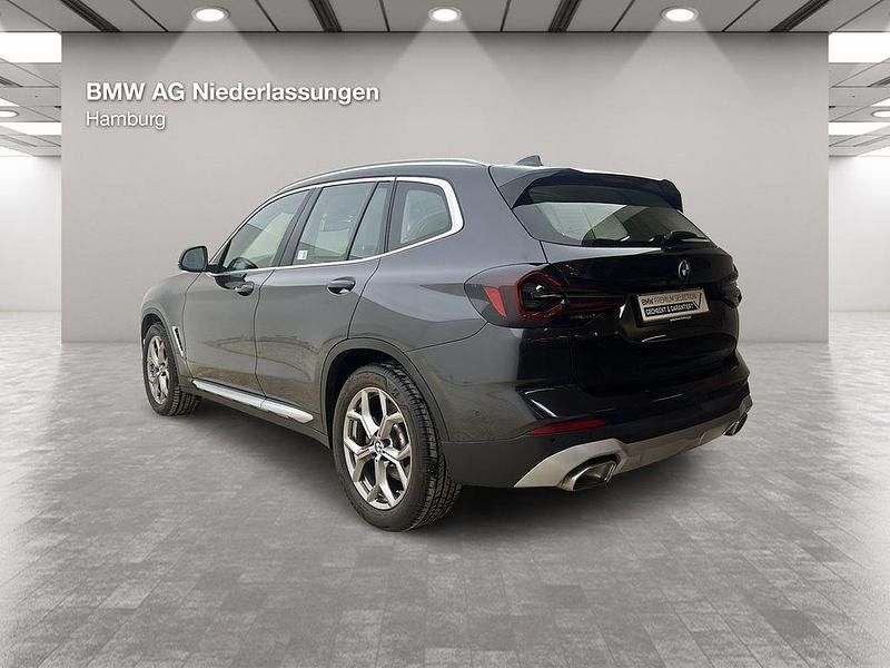 Gebraucht BMW X3 Sport Line 184 PS (135 kW) 2022 Grau SUV