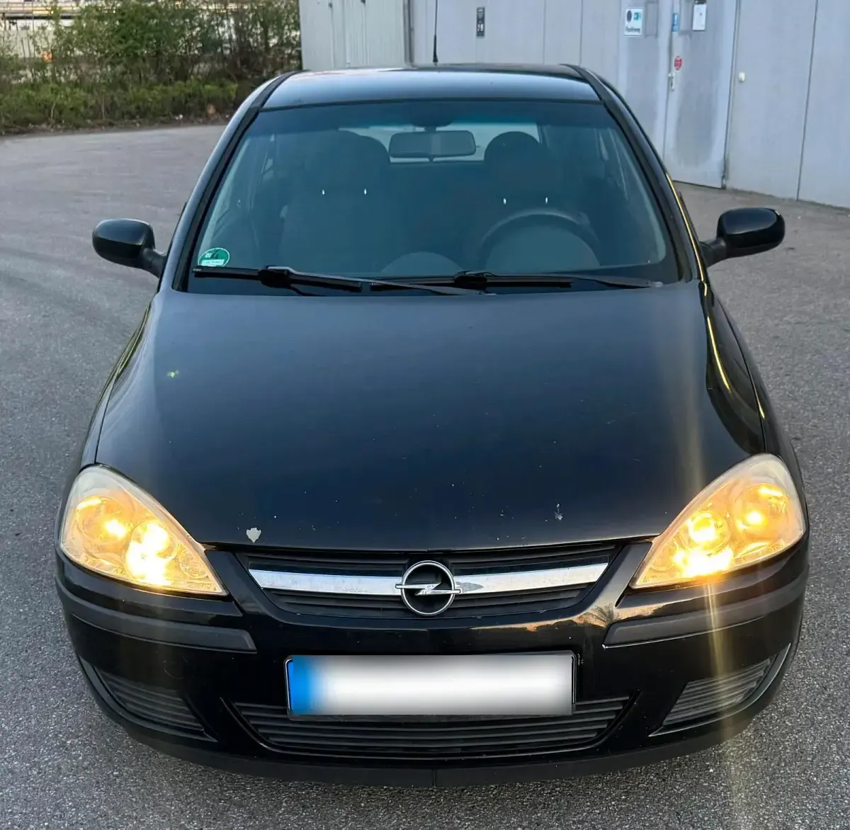 Usata Opel Corsa 60 CV (44 kW) 2004 Nero Utilitaria