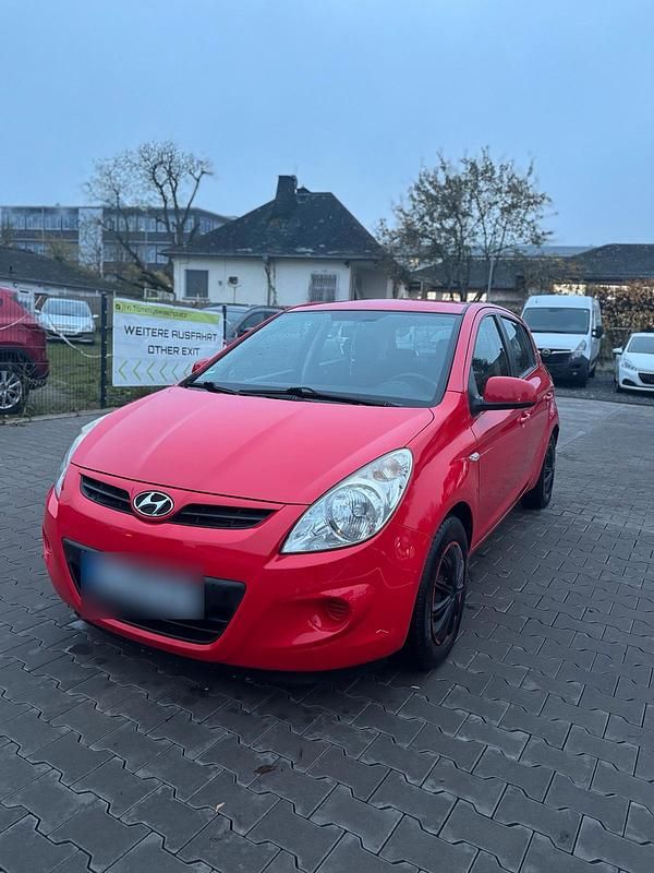 Rot Gebraucht 2010 Hyundai i20 Comfort Kleinwagen | 3.200 € (Guter Preis) - Bild 1/4