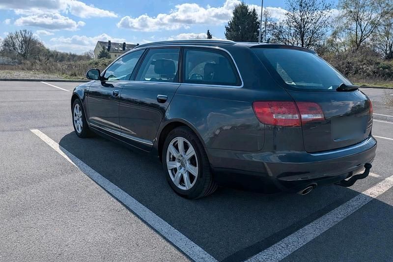 Gebraucht Audi A6 239 PS (175 kW) 2011 Grau Kombi