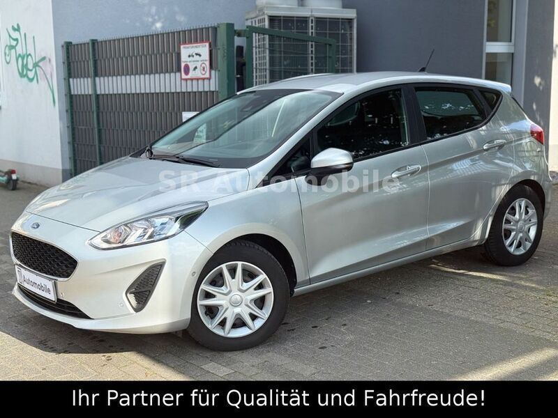 Silber Gebraucht 2020 Ford Fiesta Kleinwagen | 8.990 € (Fairer Preis) - Bild 1/4
