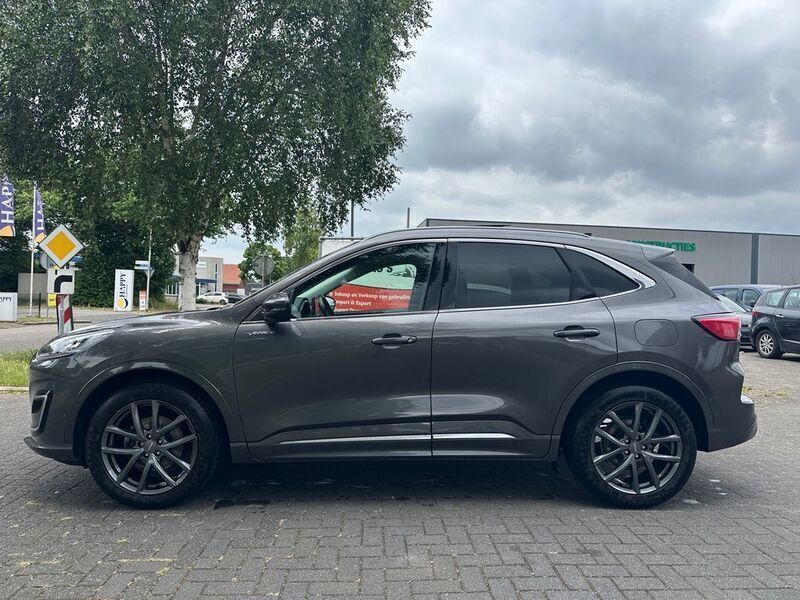 Gebraucht Ford Kuga Vignale 150 PS (110 kW) 2022 Grau SUV