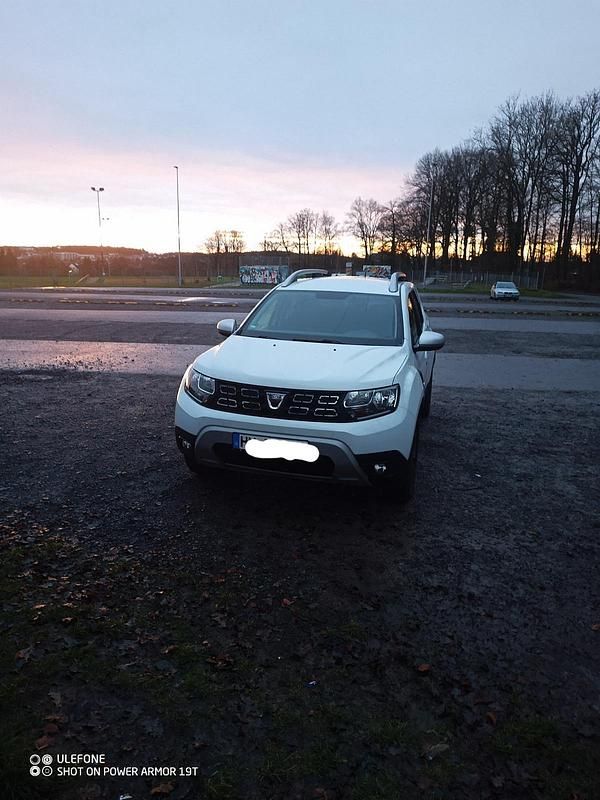 Weiß Gebraucht 2019 Dacia Duster Prestige SUV | 10.800 € (Fairer Preis) - Bild 1/4