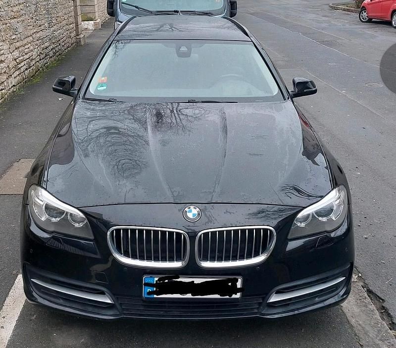 Schwarz Gebraucht 2014 BMW 520 Kombi | 10.300 € (Guter Preis) - Bild 1/4