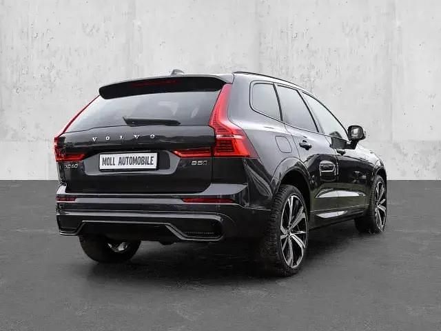 Gebraucht Volvo XC60 Ultimate 250 PS (183 kW) 2023 Platinum grey / metallic (grau) SUV