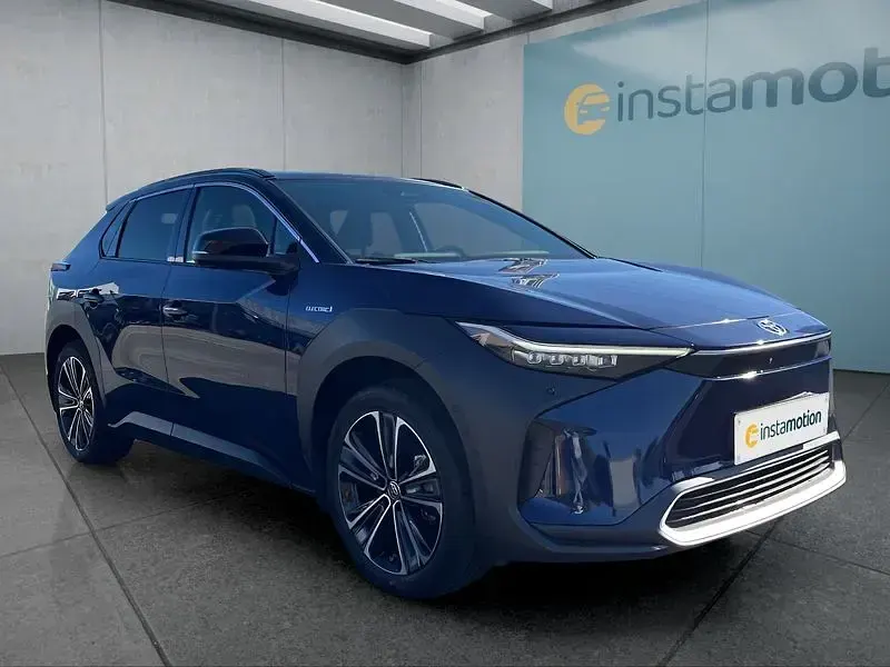 Gebraucht Toyota bZ4X 160 kW (218 PS) 2023 Schwarz SUV