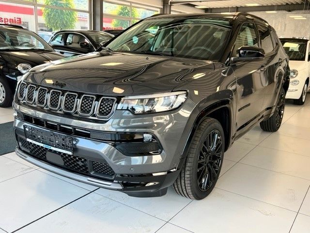 Grau Gebraucht 2023 Jeep Compass SUV | 39.990 € - Bild 1/4