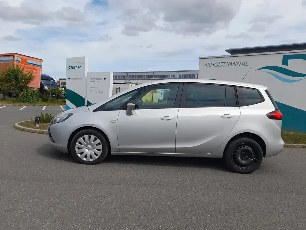 Gebraucht Opel Zafira Tourer Edition 165 PS (121 kW) 2013 Silber Van / Kleinbus
