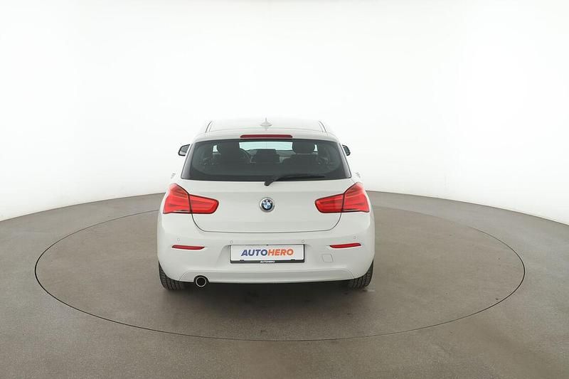 Gebraucht BMW 116 Advantage 109 PS (80 kW) 2018 Weiß Kleinwagen