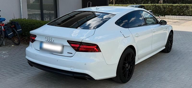 Second-hand Audi A7 326 CP (239 kW) 2015 Alb Hatchback