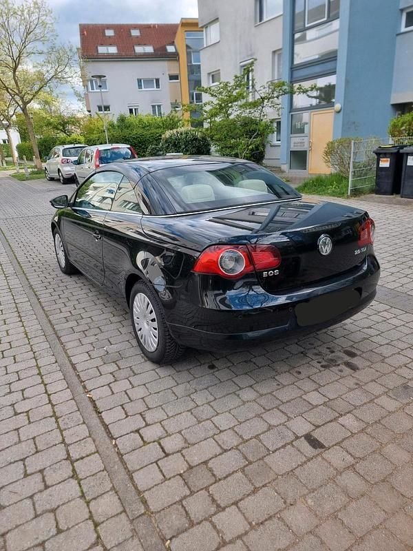 Second-hand VW Eos 140 CP (102 kW) 2008 Negru Cabrio