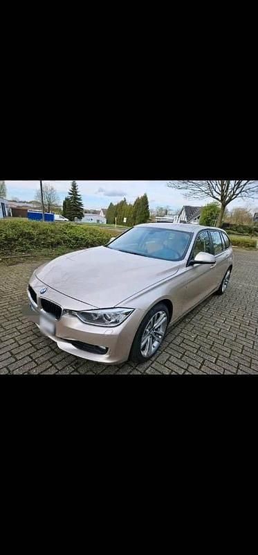 Usata BMW 330 258 CV (189 kW) 2013 Beige Station wagon