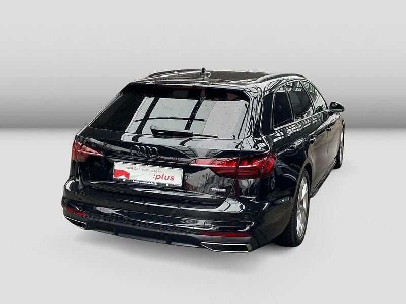 Gebraucht Audi A4 S-Line 204 PS (150 kW) 2024 Mythosschwarz metallic Kombi