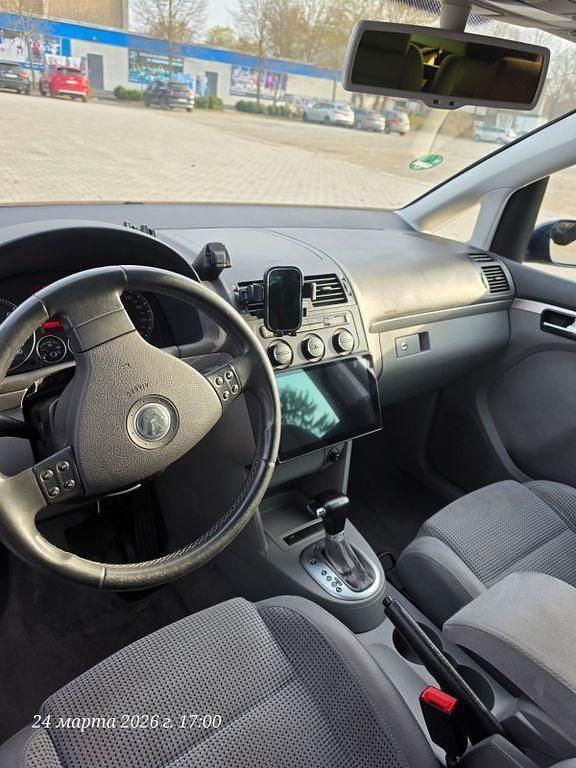 Gebraucht VW Touran Highline 140 PS (102 kW) 2004 Blau Van / Kleinbus