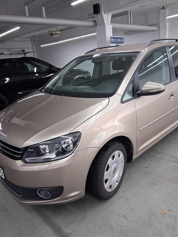 Gebraucht VW Touran 105 PS (77 kW) 2014 Beige Van / Kleinbus