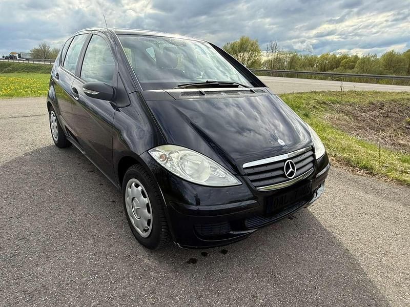 Kosmosschwarz metalliclack Gebraucht 2006 Mercedes A170 Kleinwagen | 1.500 € (Superpreis) - Bild 1/4