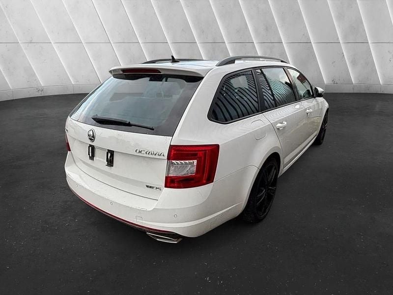 Gebraucht Skoda Octavia RS 184 PS (135 kW) 2014 Weiß Kleinwagen