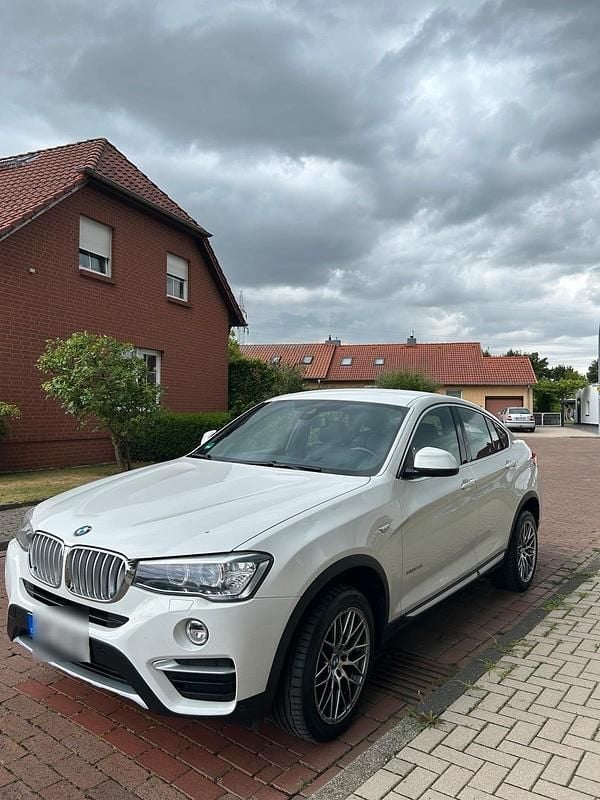 Weiß Gebraucht 2017 BMW X4 SUV | 20.000 € (Guter Preis) - Bild 1/4