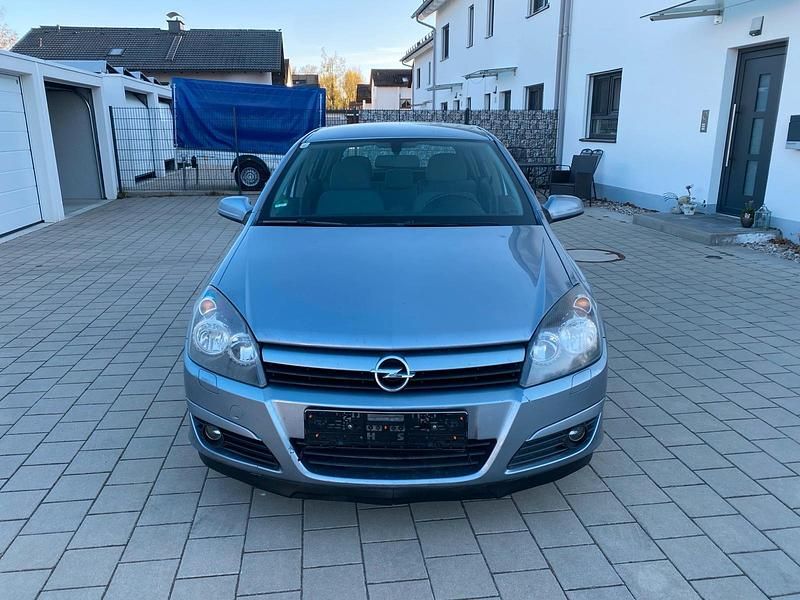 Usata Opel Astra 2004 Argento Utilitaria