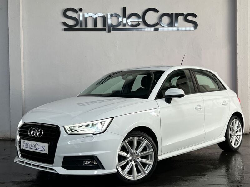 Weiß Gebraucht 2017 Audi A1 Sportback S-Line Kleinwagen | 14.480 € (Fairer Preis) - Bild 1/4