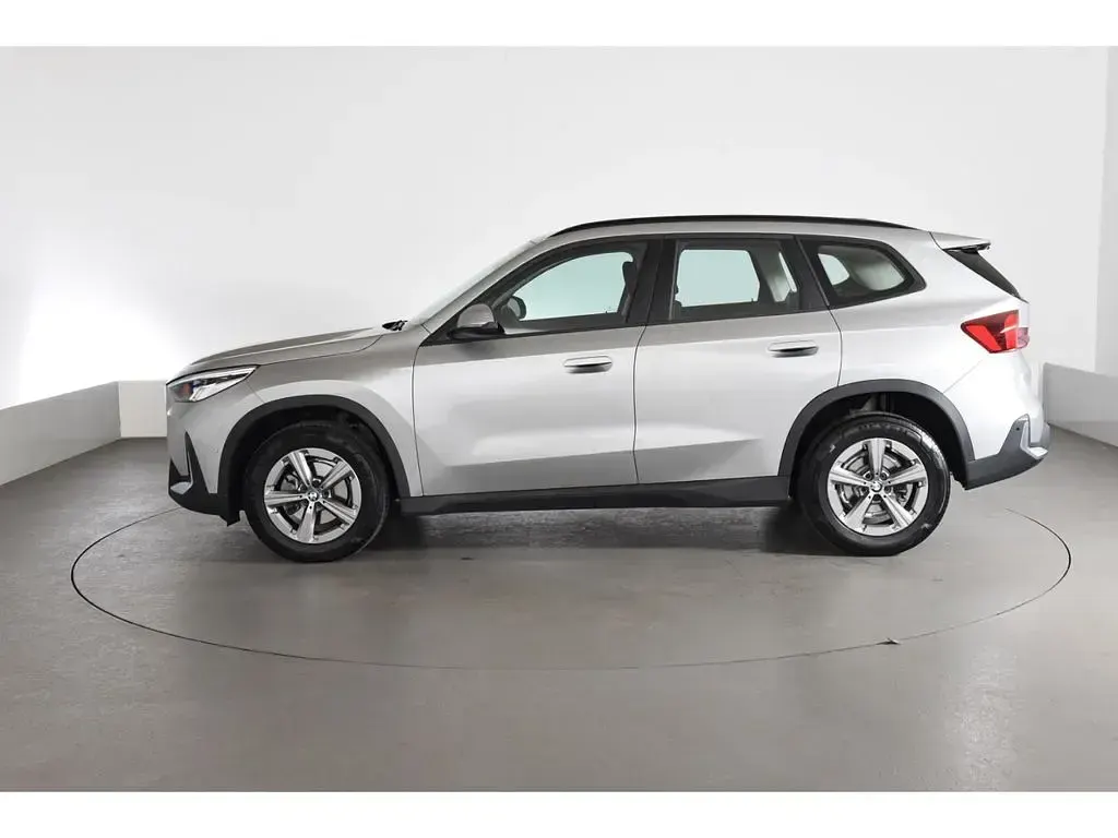 Second-hand BMW X1 Performance 136 CP (100 kW) 2023 Argintiu SUV