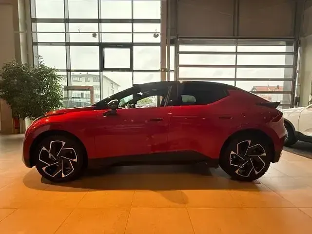 Gebraucht Lynk & Co 02 246 kW (335 PS) 2025 Rot SUV