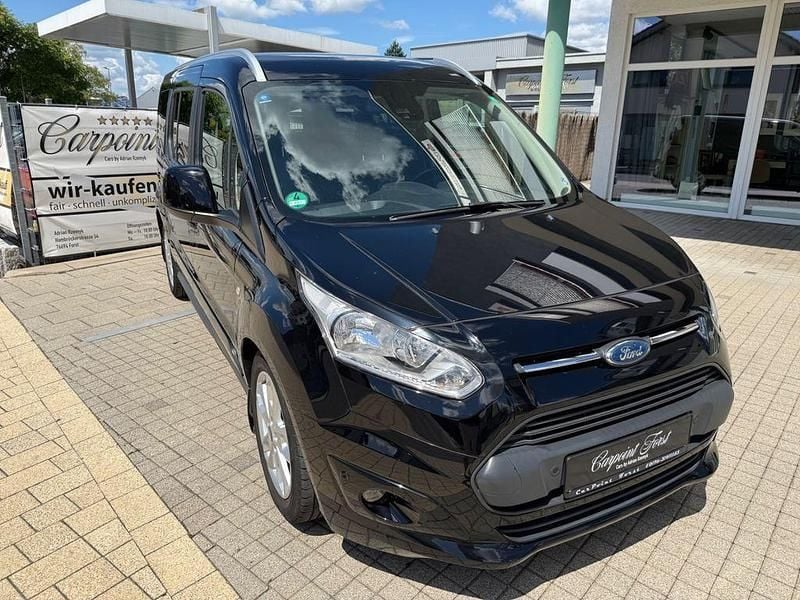 Shadow black Gebraucht 2017 Ford Grand Tourneo Connect Titanium Van / Kleinbus | 23.990 € (Teuer) - Bild 1/4
