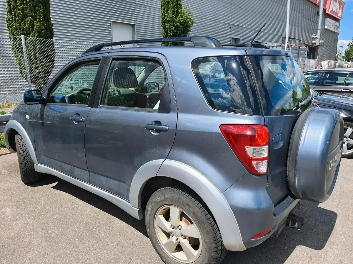 Gebraucht Daihatsu Terios 105 PS (77 kW) 2008 Grau SUV