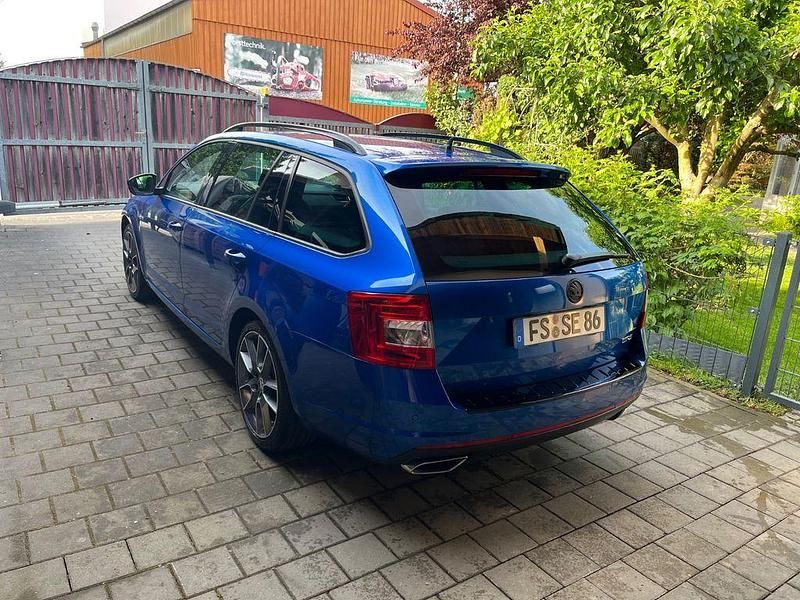 Gebraucht Skoda Octavia RS 220 PS (161 kW) 2014 Blau Kleinwagen