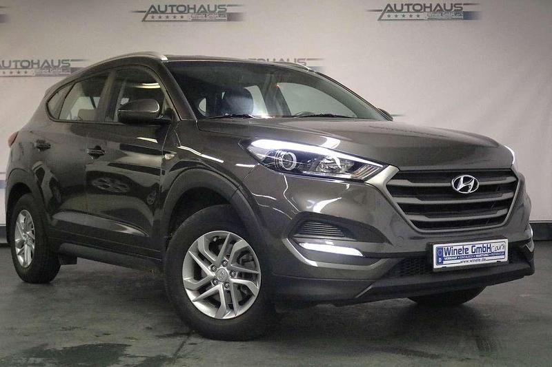 Gebraucht Hyundai Tucson 132 PS (97 kW) 2017 Grau SUV