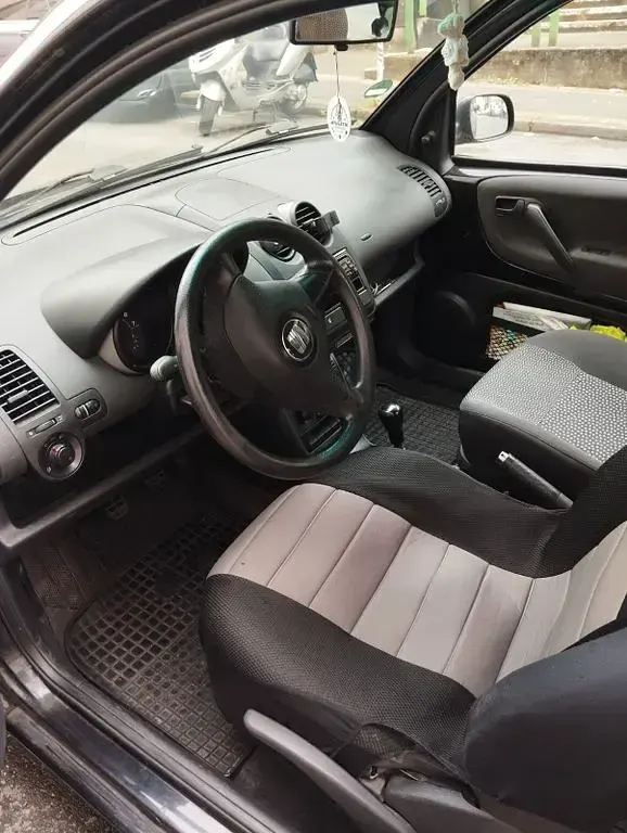 Gebraucht Seat Arosa Prima Plus 50 PS (36 kW) 2004 Schwarz Kleinwagen