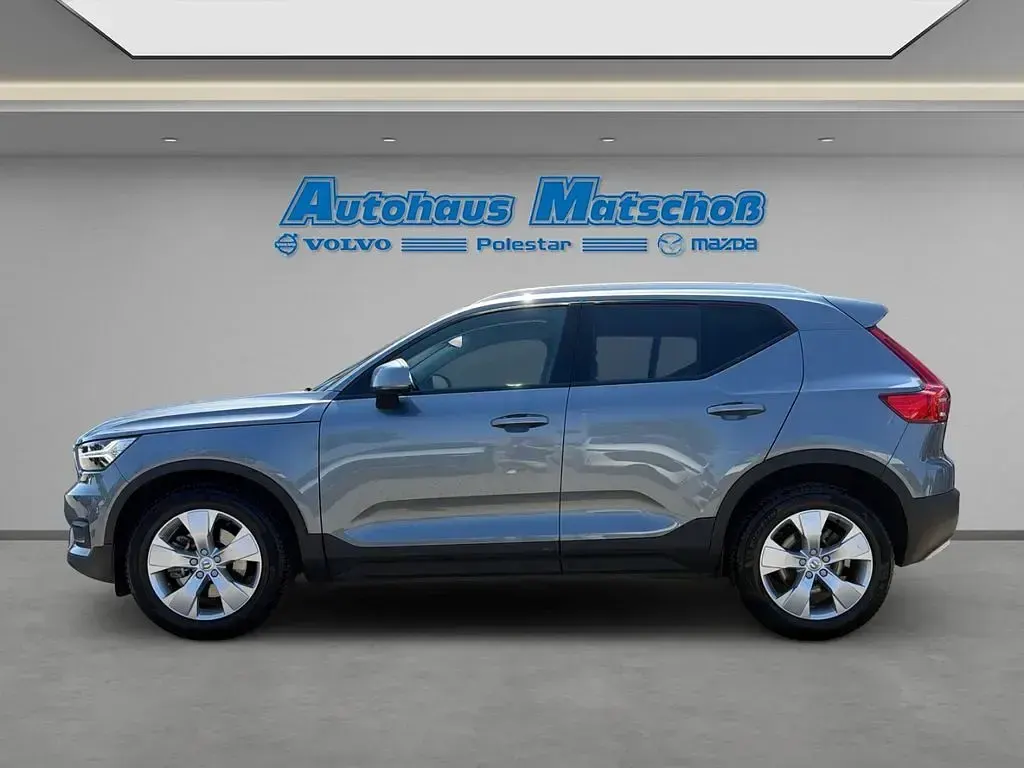 Gebraucht Volvo XC40 Momentum 190 PS (139 kW) 2018 Grau SUV