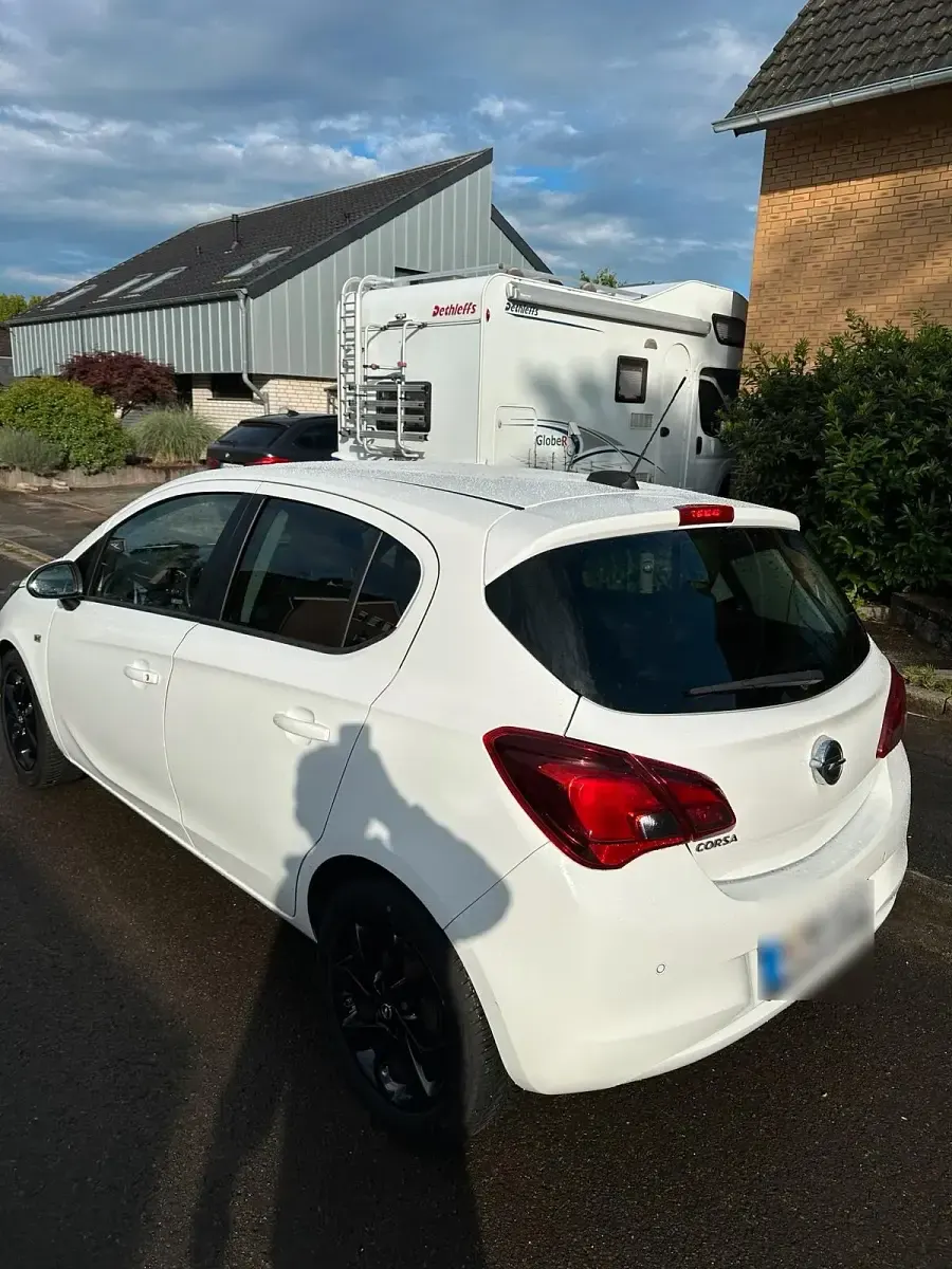 Gebraucht Opel Corsa 90 PS (66 kW) 2017 Weiß Kleinwagen