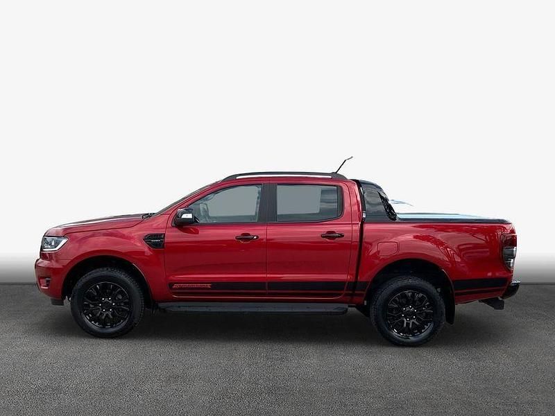 Gebraucht Ford Ranger 212 PS (155 kW) 2023 Rot Pickup