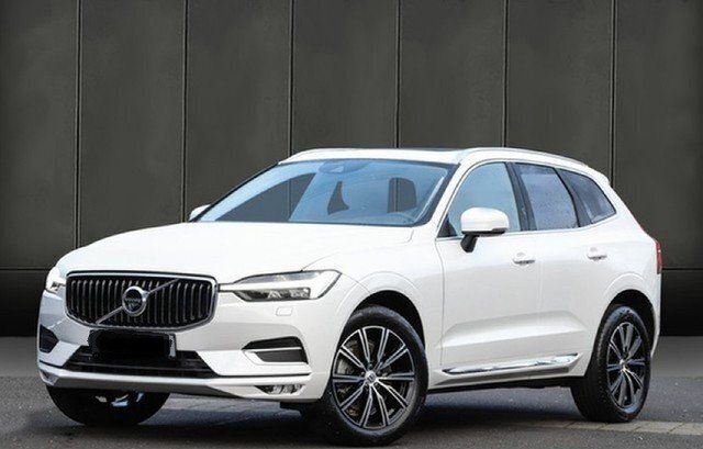Weiß metallic Gebraucht 2021 Volvo XC60 Inscription SUV | 29.700 € - Bild 1/4