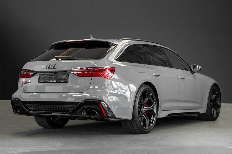 Gebraucht Audi RS6 Performance 630 PS (463 kW) 2025 Grau Kombi