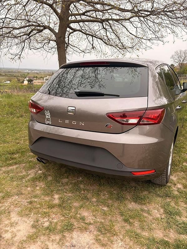 Gebraucht Seat Leon FR 125 PS (91 kW) 2015 Grau Limousine