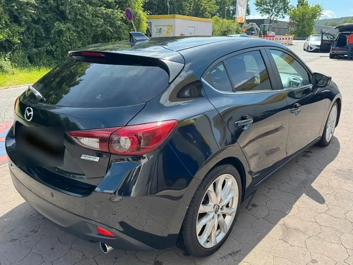 Gebraucht Mazda 3 150 PS (110 kW) 2015 Schwarz Limousine