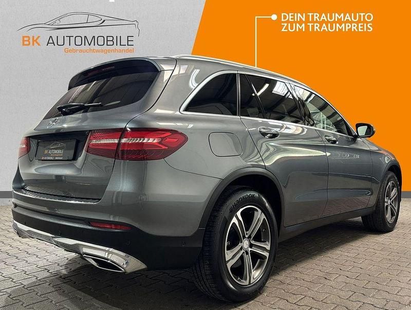 Gebraucht Mercedes GLC220 170 PS (125 kW) 2016 Grau SUV
