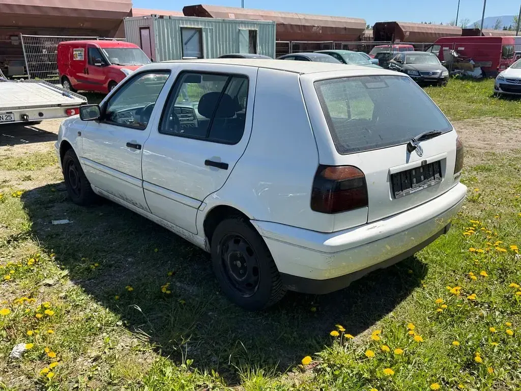 Gebraucht VW Golf III 75 PS (55 kW) 1997 Weiß Limousine