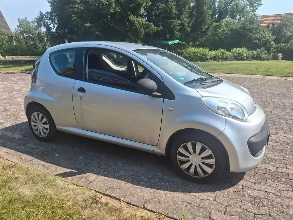 Gebraucht Citroën C1 Style 68 PS (50 kW) 2008 Silber Kleinwagen