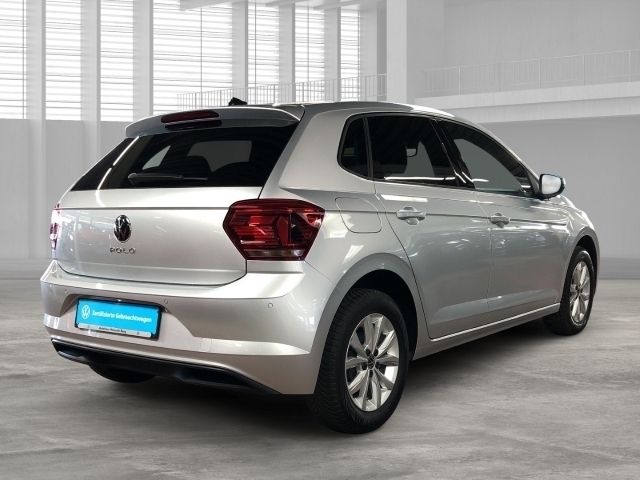 Gebraucht VW Polo Highline 95 PS (69 kW) 2021 Silber Kleinwagen
