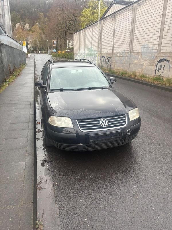Gebraucht VW Passat 2005 Schwarz Kombi